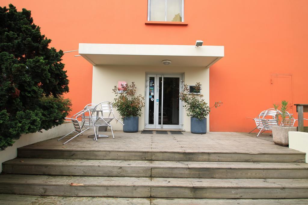 Adonis Lyon Est Hotel Artys Saint-Priest-en-Jarez Eksteriør bilde