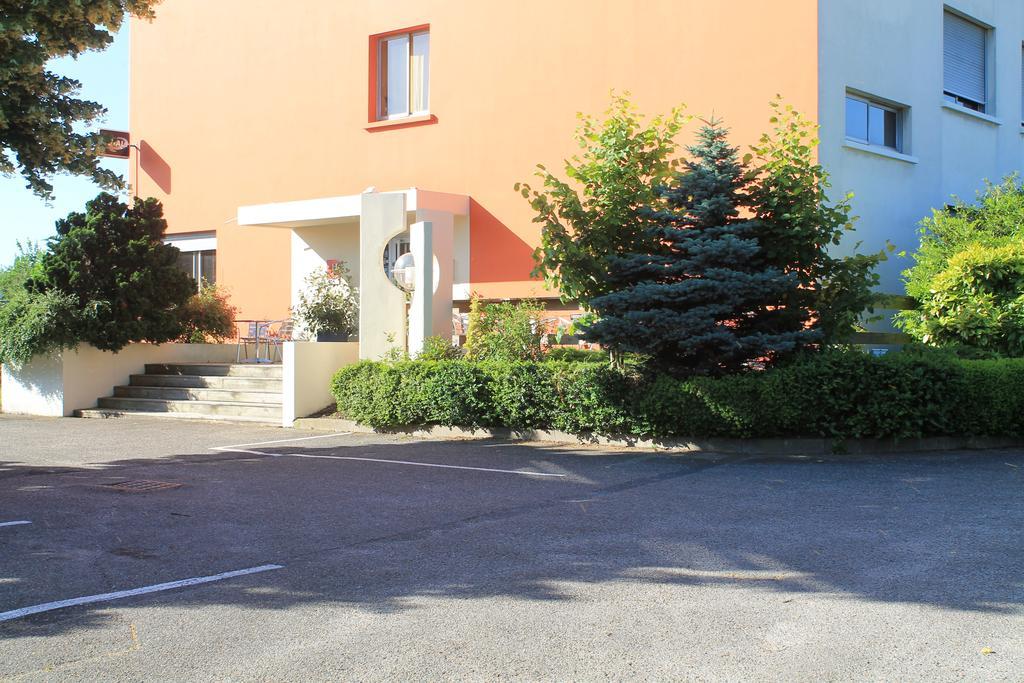 Adonis Lyon Est Hotel Artys Saint-Priest-en-Jarez Eksteriør bilde
